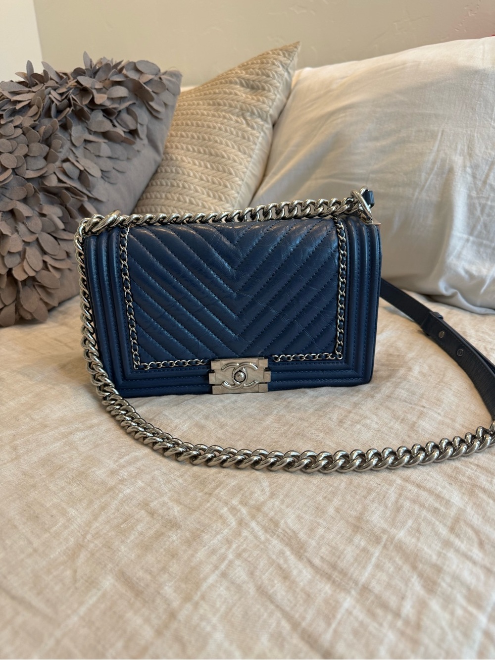 Chanel Boy Medium crinkle skin